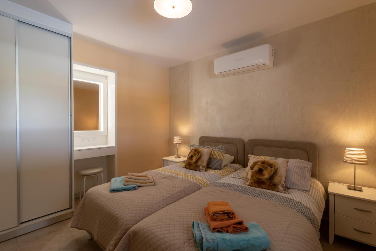 Sandy Beach Villa Полис Екстериор снимка