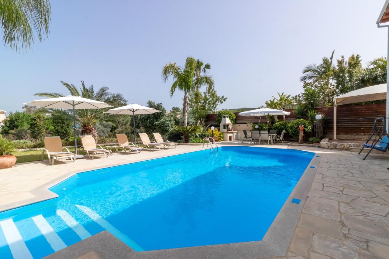 Sandy Beach Villa Полис Екстериор снимка