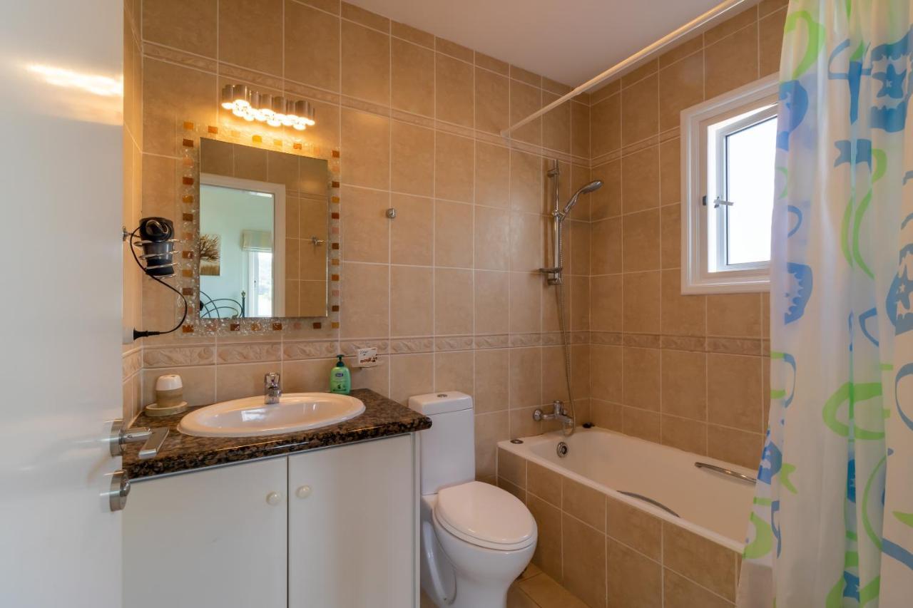Sandy Beach Villa Полис Екстериор снимка