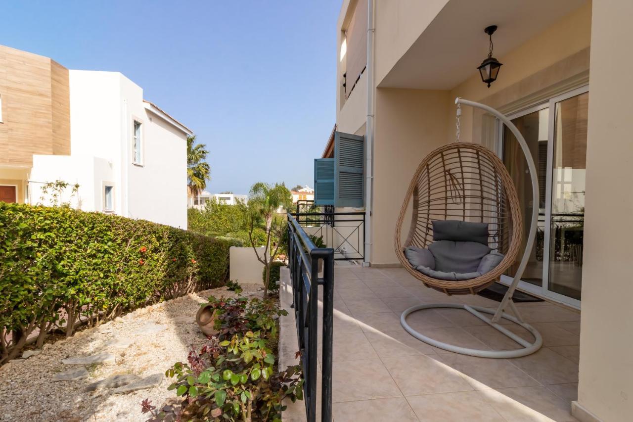 Sandy Beach Villa Полис Екстериор снимка