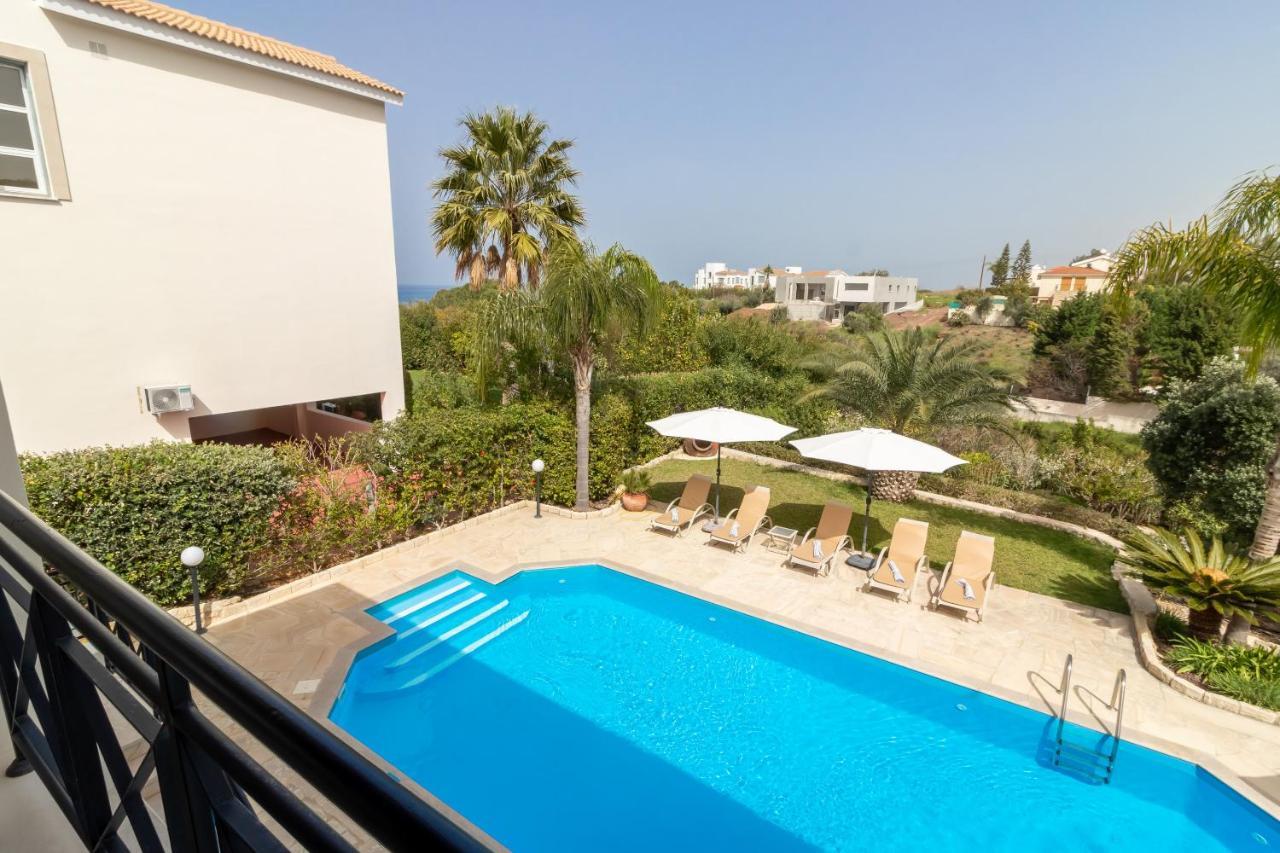 Sandy Beach Villa Полис Екстериор снимка